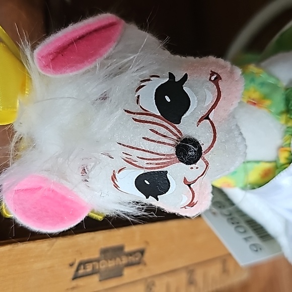 Annalee Egg Gathering Mouse & Annalee Bunny Tail Easter Bundle of 2 Dolls NWT - Picture 6 of 11